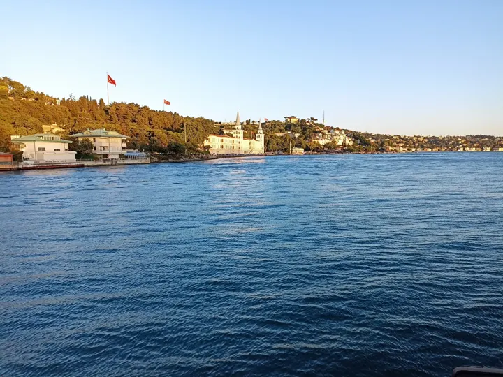 Boğaz turundan yalı ve köprü manzarası, İstanbul Yatçılık – fotoğraf 5