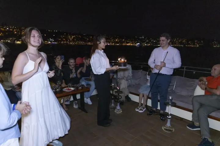 Yatta doğum günü kutlaması, İstanbul Yatçılık – fotoğraf 6