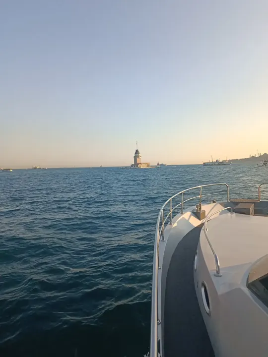 Boğaz'da gün batımı yat turu, İstanbul Yatçılık – fotoğraf 15