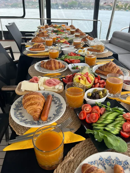 Yatta kahvaltı, İstanbul Yatçılık – fotoğraf 2