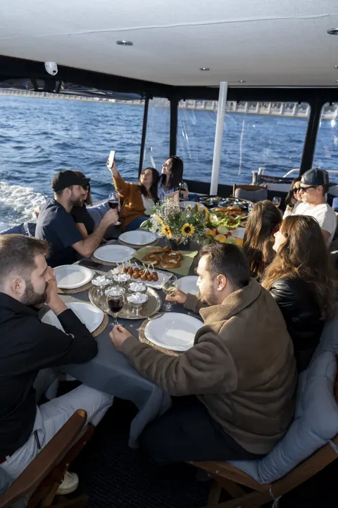 Yatta öğle yemeği, İstanbul Yatçılık – fotoğraf 6